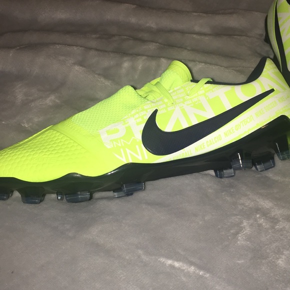 NIKE skin phantom VNM k-lite w/ strike grip - Picture 3 of 9